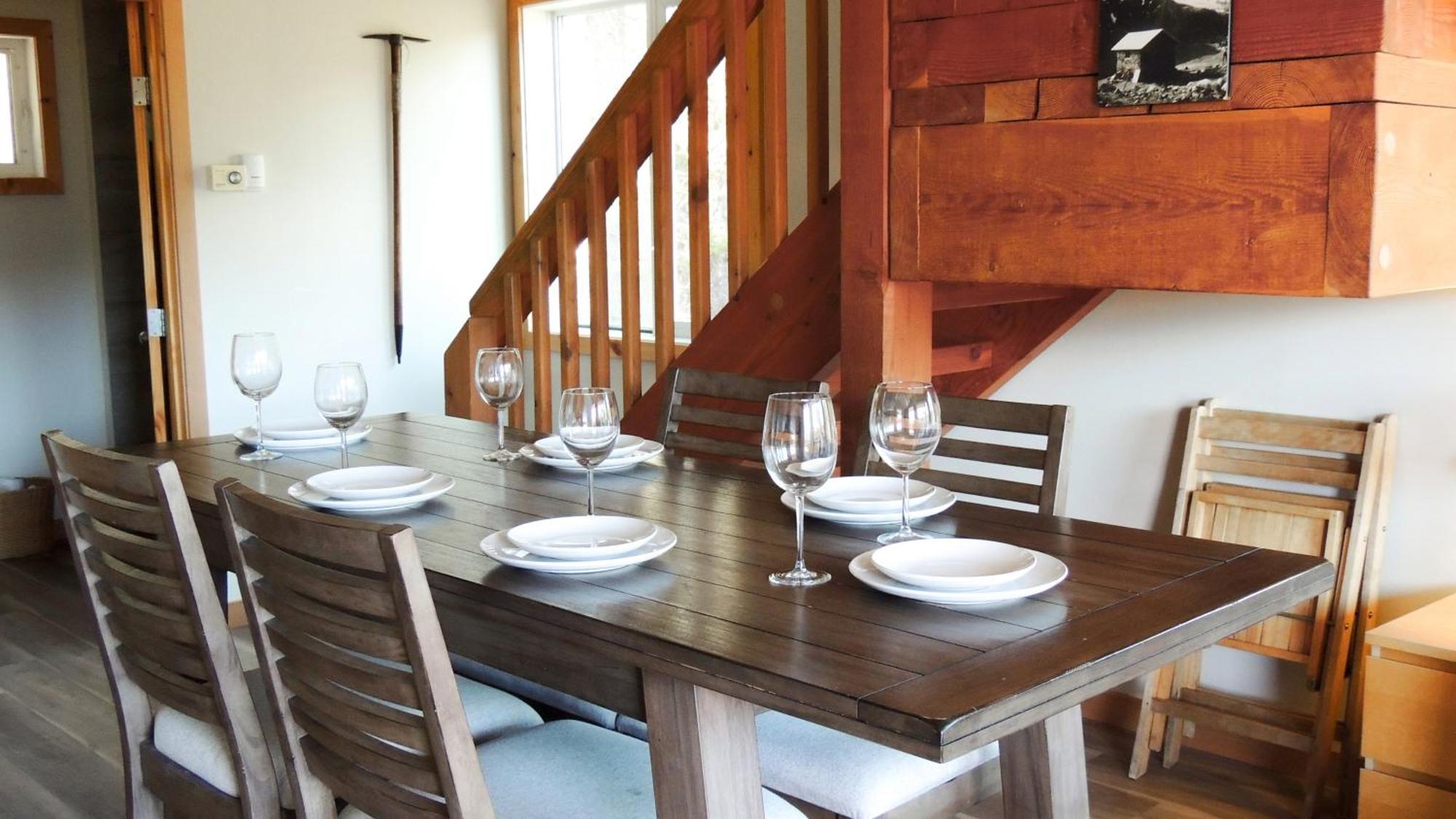 Canmore Alpine Hostel - Alpine Club Of Canada ภายนอก รูปภาพ