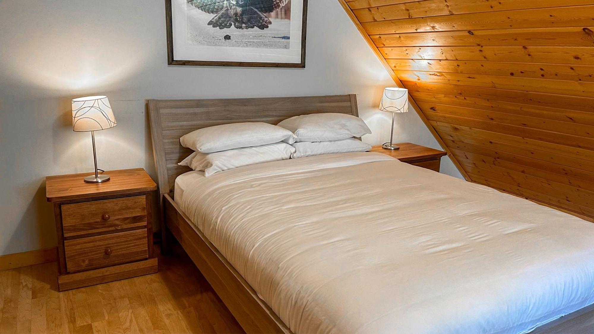 Canmore Alpine Hostel - Alpine Club Of Canada ภายนอก รูปภาพ
